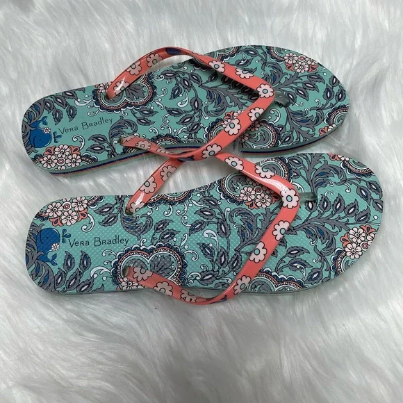 | Vera Bradley | sandals. Size 7-8. - Picture 2 of 5